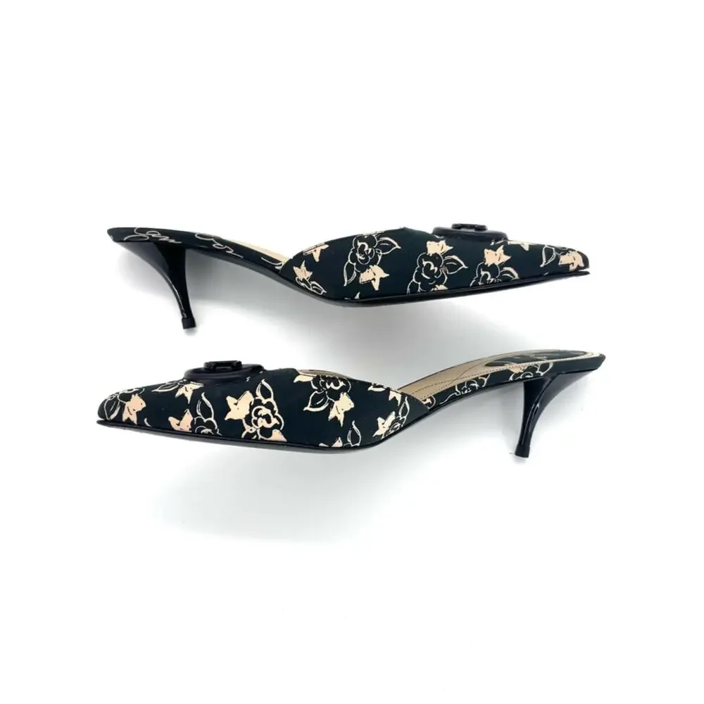Vintage Chanel 2006 Script Floral CC Logo Kitten Heel Pointed Toe Mules 39.5